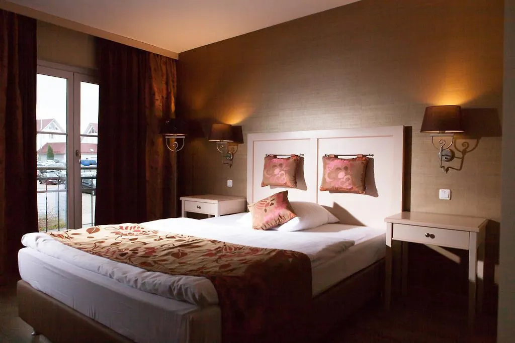 Ampervilla Hotel Fahrenzhausen Deutschland