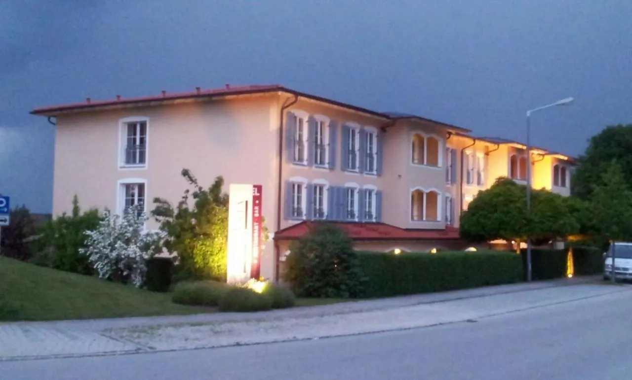 Ampervilla Hotel Fahrenzhausen